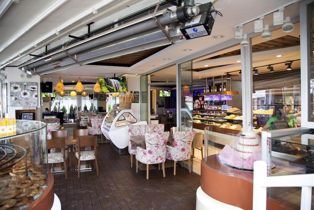 Grand Plaza Hotel — Fotoğraflar 1